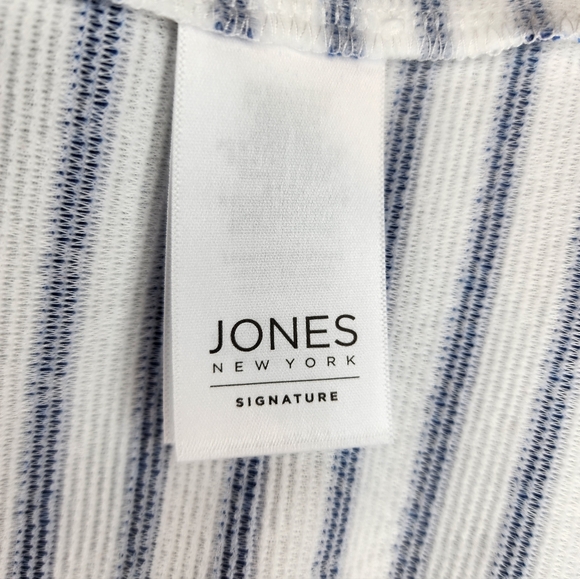 Jones New York Signature Sapphire and White Striped Tank Top NWT - Picture 11 of 11